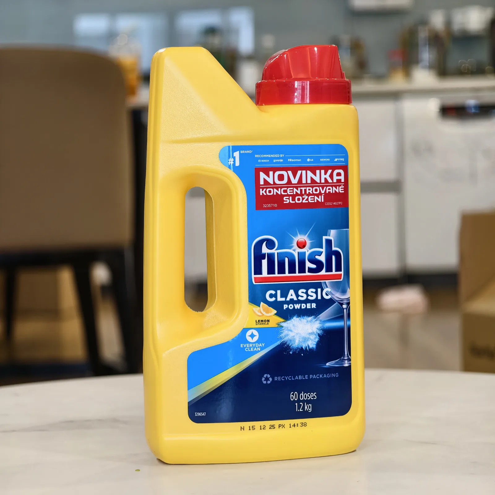 Bột rửa bát Finish Classic 1.2Kg - Hương Chanh